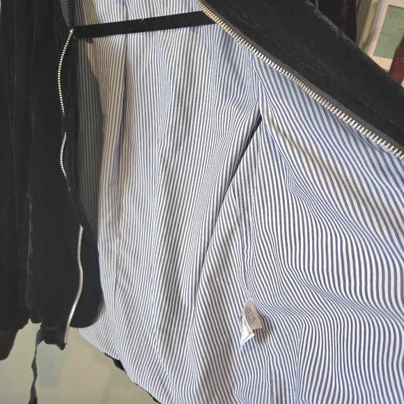 J Crew Velour Zip up bomber jacket - Picture 4 of 6